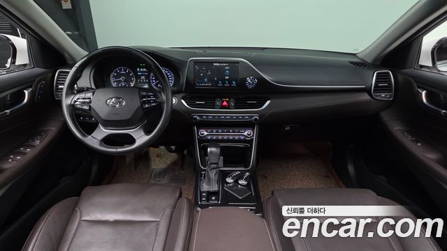 Hyundai Grandeur 2019 — photo 10
