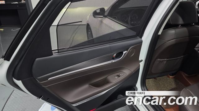 Hyundai Grandeur 2019 — photo 15