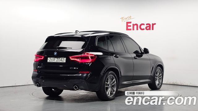 BMW X3 2019 — photo 2