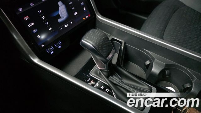 KG Mobility Torres 2023 — photo 12