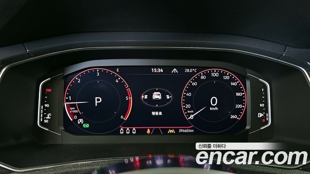 Volkswagen T-Roc 2021 — photo 11