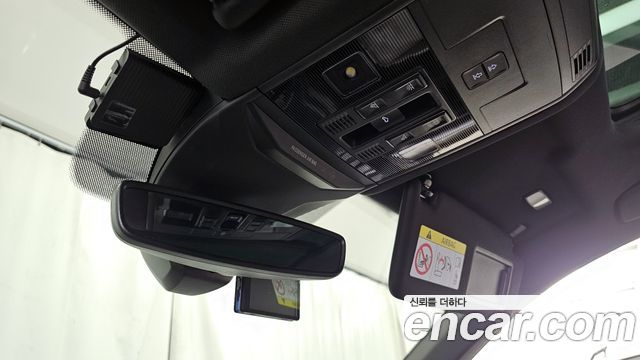 Volkswagen T-Roc 2021 — photo 23