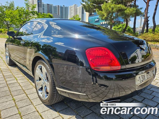 Bentley Continental 2005 — photo 6
