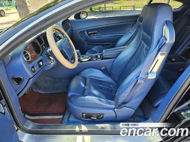 Bentley Continental 2005 — photo 12