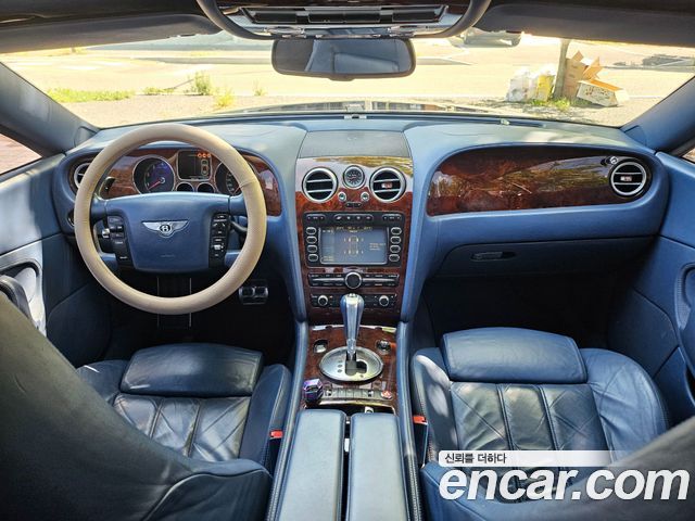 Bentley Continental 2005 — photo 16