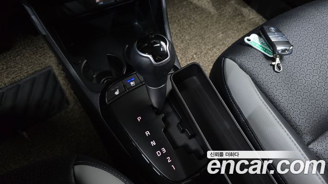 Kia morning 2023 — photo 12