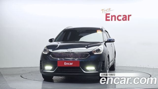 Kia Niro 2017 — photo 3