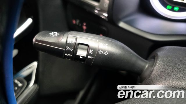 Kia Niro 2017 — photo 18