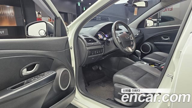 Renault Korea SM3 2015 — photo 10
