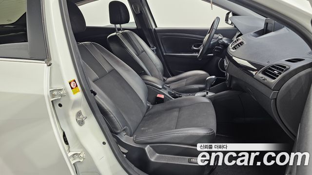 Renault Korea SM3 2015 — photo 12