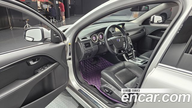Volvo S80 2012 — photo 10