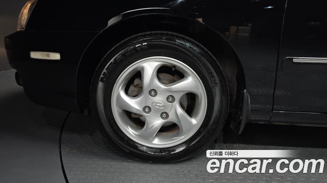 Hyundai AVANTE 2004 — photo 5