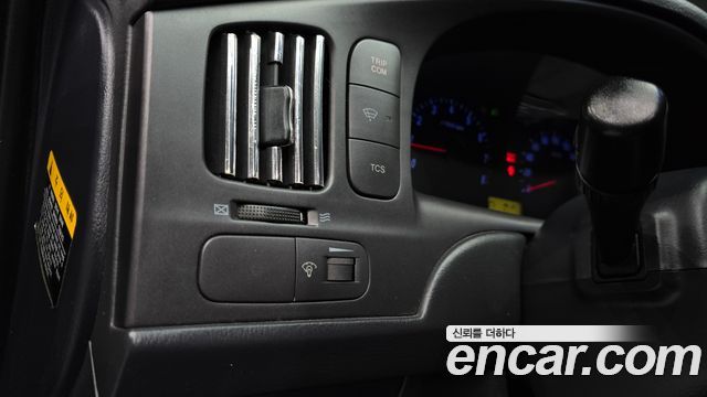 Hyundai AVANTE 2004 — photo 17