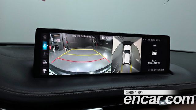Genesis GV70 2021 — photo 15
