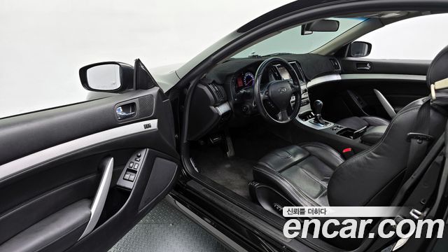 Infiniti G 2009 — photo 10
