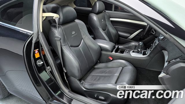 Infiniti G 2009 — photo 12