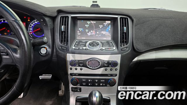 Infiniti G 2009 — photo 14