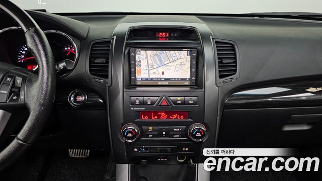 Kia Sorento 2011 — photo 13