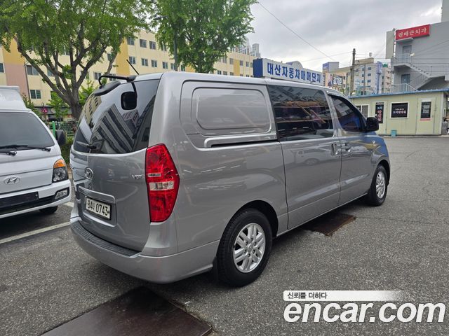 Hyundai Starex 2019 — photo 3