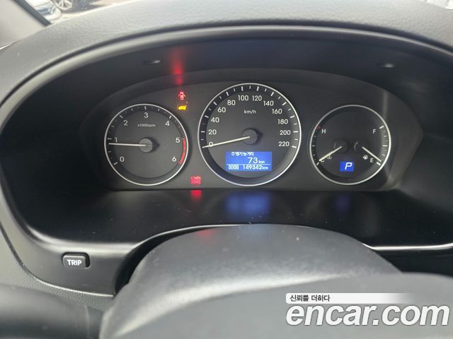 Hyundai Starex 2019 — photo 6
