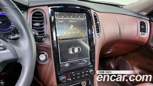 Infiniti QX50 2017 — photo 22