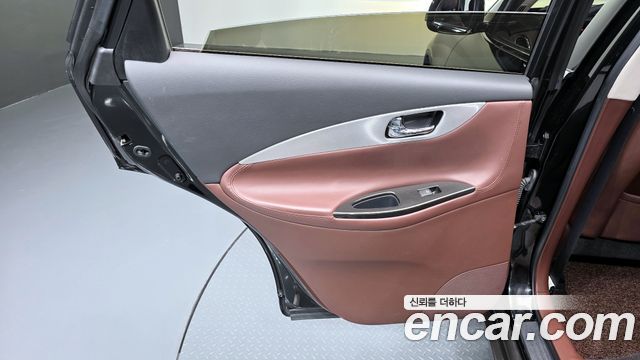 Infiniti QX50 2017 — photo 15