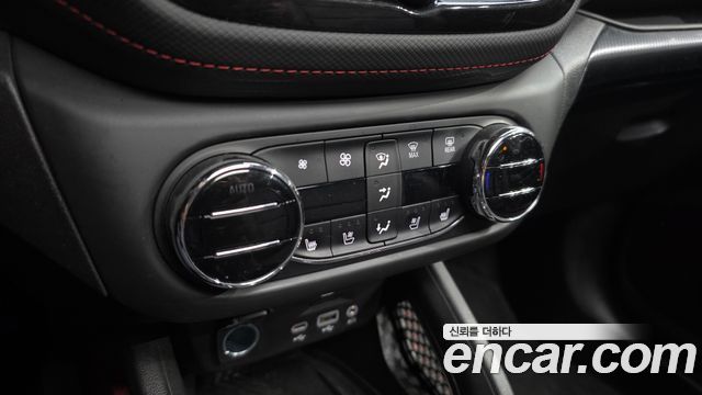 Chevrolet Korea Trailblazer 2022 — photo 31