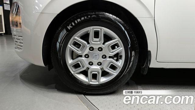 Hyundai Staria 2022 — photo 5