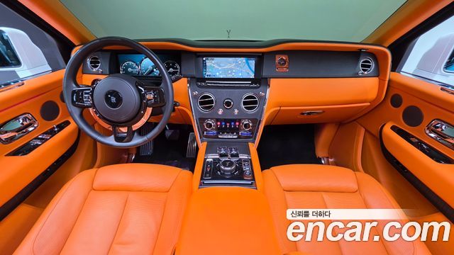 Rolls-Royce Cullinan 2022 — photo 10