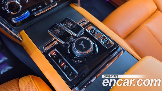 Rolls-Royce Cullinan 2022 — photo 13