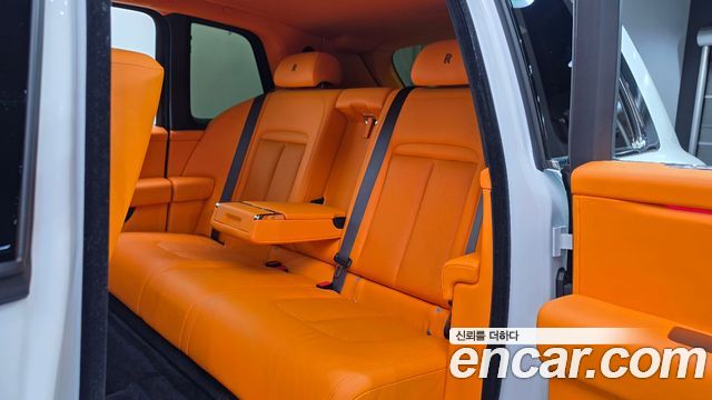 Rolls-Royce Cullinan 2022 — photo 18