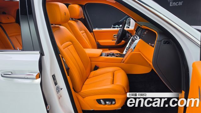 Rolls-Royce Cullinan 2022 — photo 16