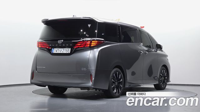 Toyota Alphard 2025 — photo 2