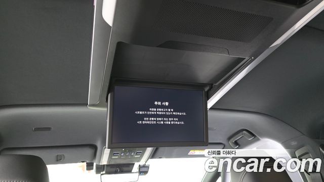 Toyota Alphard 2025 — photo 27