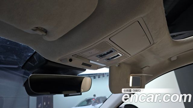Jaguar F-PACE 2019 — photo 26