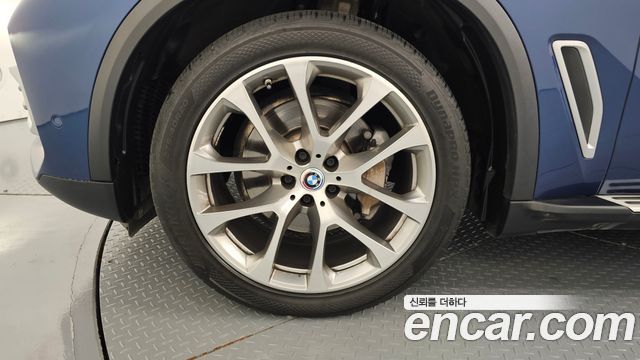 BMW X5 2020 — photo 5