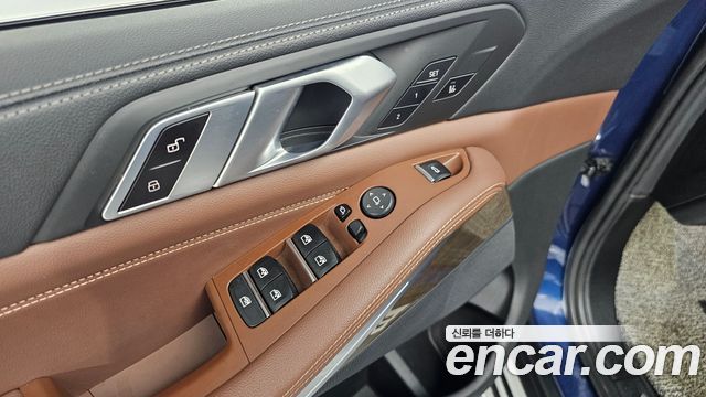 BMW X5 2020 — photo 28