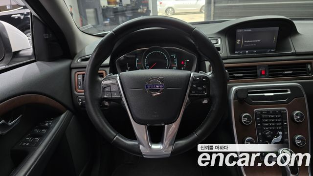 Volvo S80 2014 — photo 13