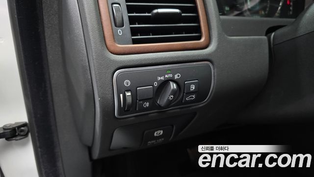 Volvo S80 2014 — photo 16