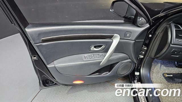 Renault Korea SM7 2019 — photo 14