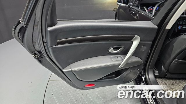 Renault Korea SM7 2019 — photo 15