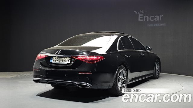 Mercedes-Benz S-Class 2022 — photo 2
