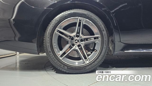 Mercedes-Benz S-Class 2022 — photo 5