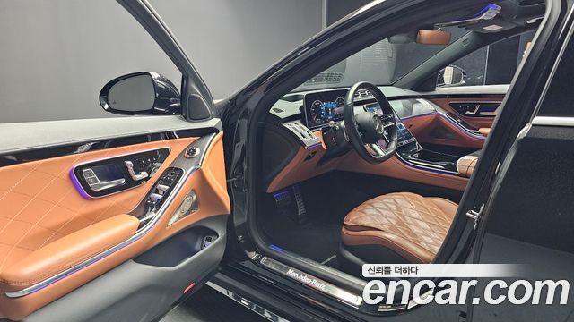 Mercedes-Benz S-Class 2022 — photo 10