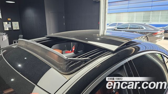 Mercedes-Benz S-Class 2022 — photo 19