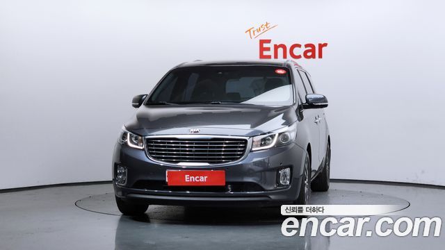 Kia Canival 2018 — photo 3