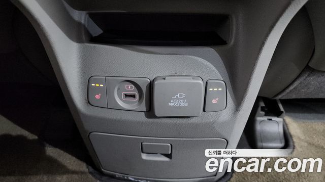 Kia Canival 2018 — photo 34