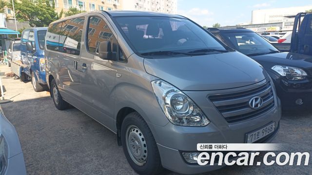 Hyundai Starex 2017 — photo 3