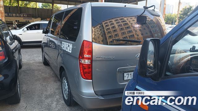 Hyundai Starex 2017 — photo 4