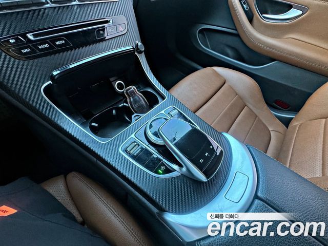 Mercedes-Benz C-Class 2017 — photo 19